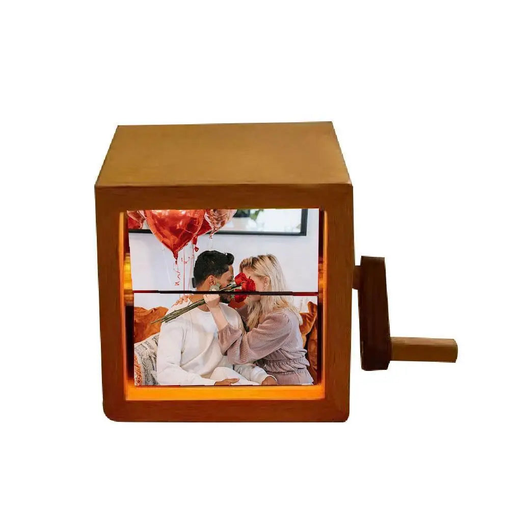 MEMOBOX™ – Custom Wooden Flipbook Frame