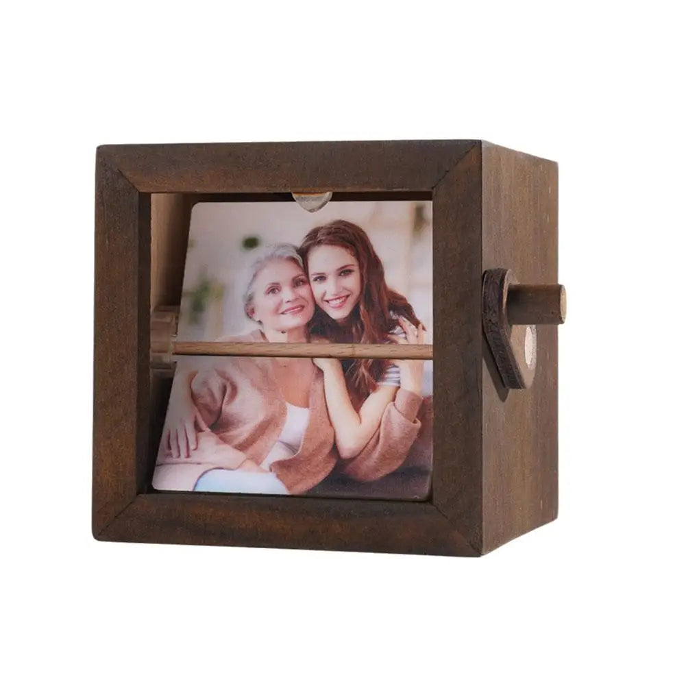 MEMOBOX™ – Custom Wooden Flipbook Frame